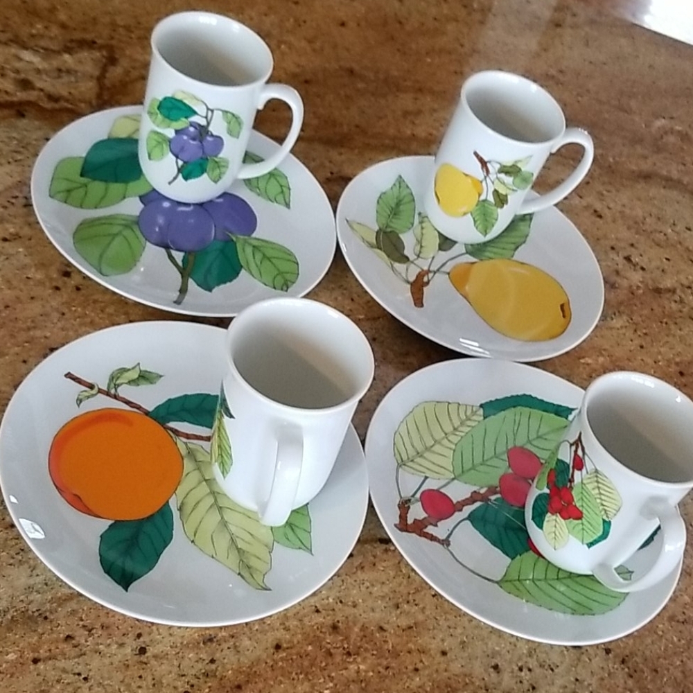 VTG Eden fine China Toscany Japan Fruit 8-pc set